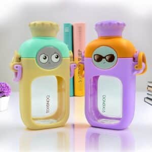 customised wink face kids water bottle